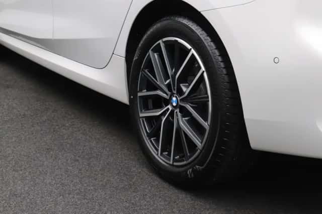 BMW 2-Serie (2024) thumbnail 5