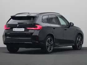 BMW iX1 (2025) thumbnail 2