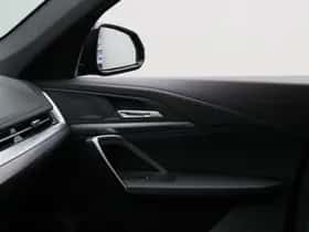 BMW iX1 (2025) thumbnail 15