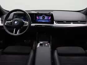 BMW iX1 (2025) thumbnail 23