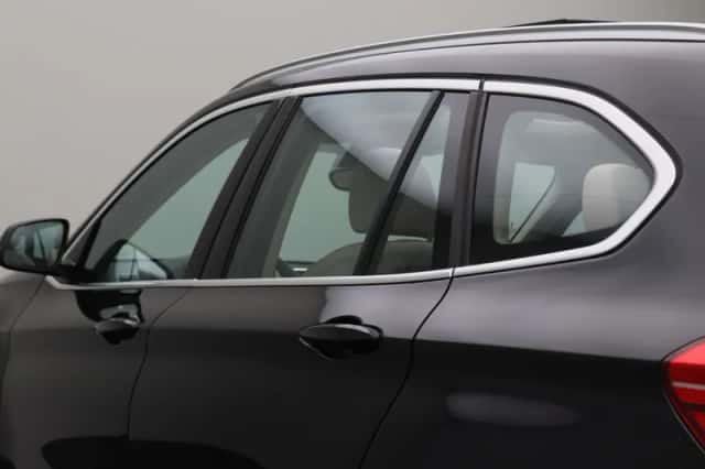 BMW X1 (2019) thumbnail 4