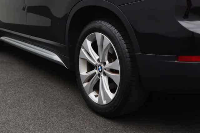 BMW X1 (2019) thumbnail 5