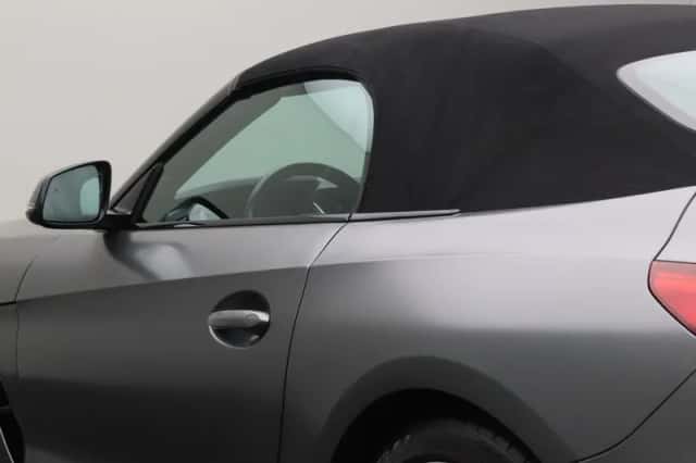 BMW Z4 (2023) thumbnail 3