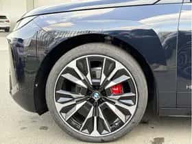 BMW iX (2026) thumbnail 16
