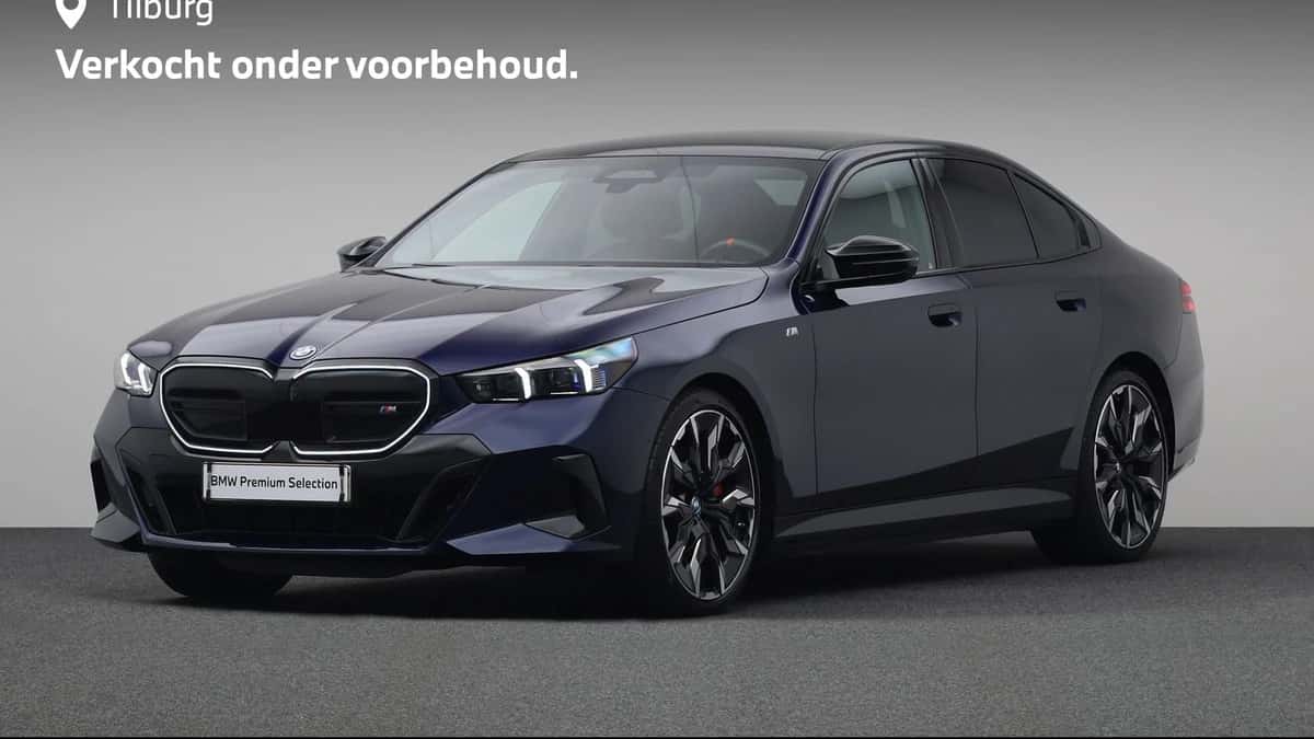 BMW i5 (2024) — foto 1