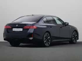 BMW i5 (2024) thumbnail 2