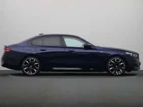 BMW i5 (2024) thumbnail 10