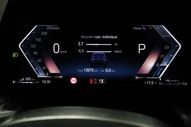 BMW X1 (2023) thumbnail 3