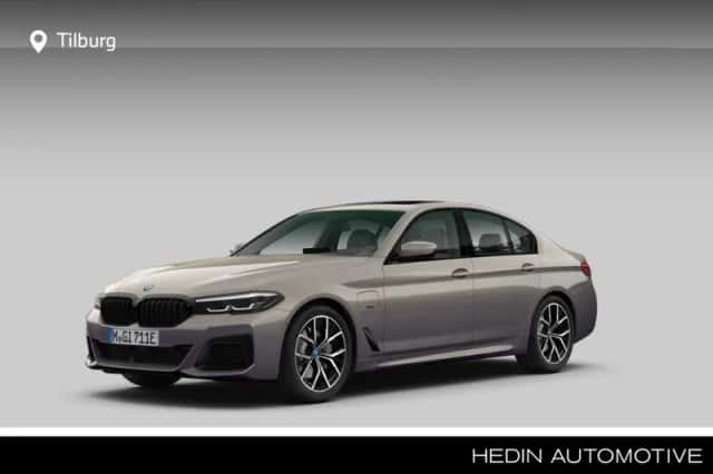BMW 5-Serie (2023) thumbnail 1