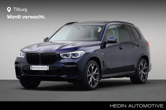 BMW X5 (2022) thumbnail 1