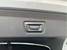BMW i4 (2025) thumbnail 12