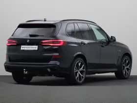 BMW X5 (2023) thumbnail 2