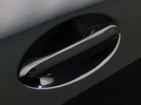 BMW X5 (2023) thumbnail 9