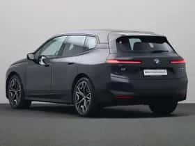 BMW iX (2022) thumbnail 13