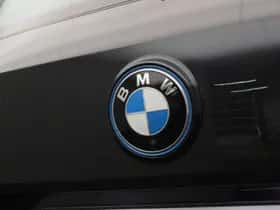 BMW iX (2022) thumbnail 9