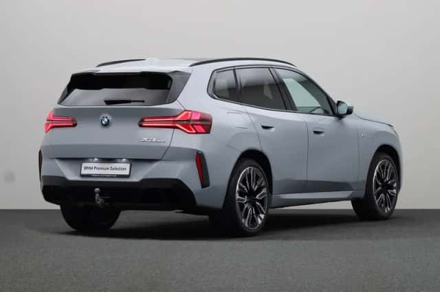 BMW X3 (2026) thumbnail 2