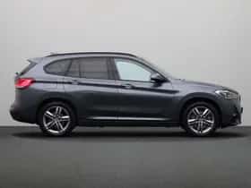 BMW X1 (2022) thumbnail 9