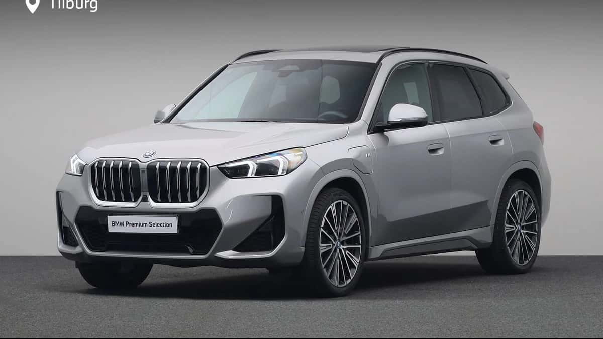 BMW X1 (2025) — foto 1