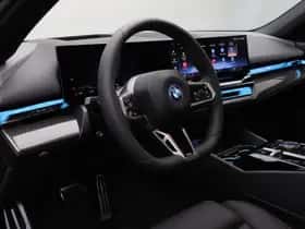 BMW i5 (2025) thumbnail 14