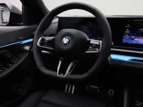 BMW i5 (2025) thumbnail 23