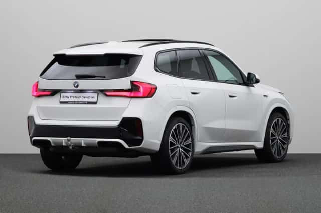 BMW X1 (2025) thumbnail 2