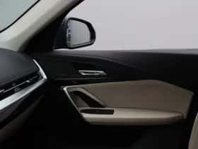 BMW iX1 (2025) thumbnail 15