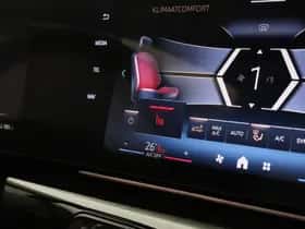 BMW iX1 (2025) thumbnail 22