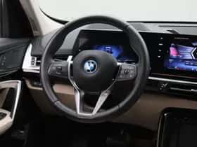 BMW iX1 (2025) thumbnail 25