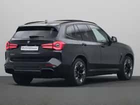 BMW iX3 (2024) thumbnail 2