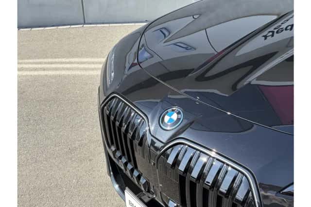 BMW i7 (2026) thumbnail 2