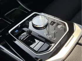 BMW i7 (2026) thumbnail 15
