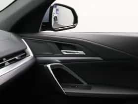 BMW iX2 (2025) thumbnail 15