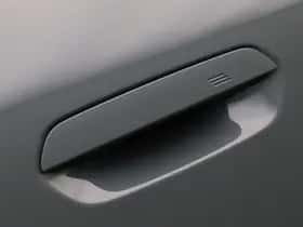 BMW iX2 (2025) thumbnail 9