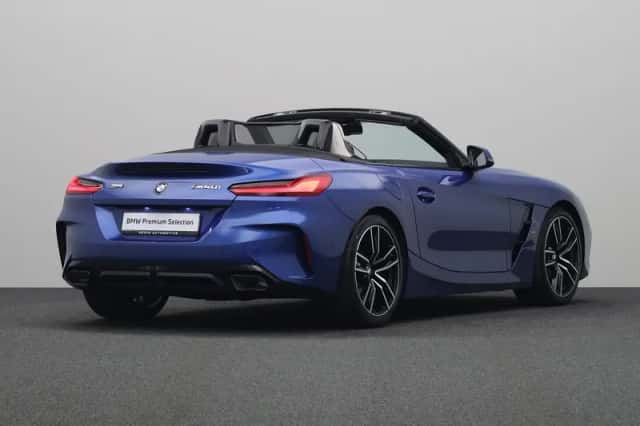 BMW Z4 (2025) thumbnail 2