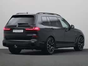 BMW X7 (2020) thumbnail 2