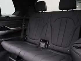 BMW X7 (2020) thumbnail 16