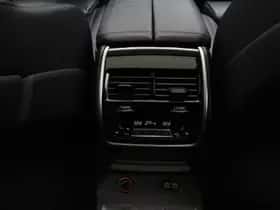 BMW X7 (2020) thumbnail 23