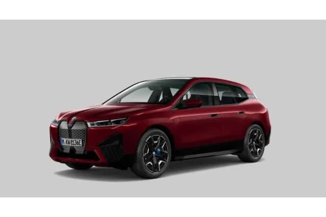 BMW iX (2022) thumbnail 3