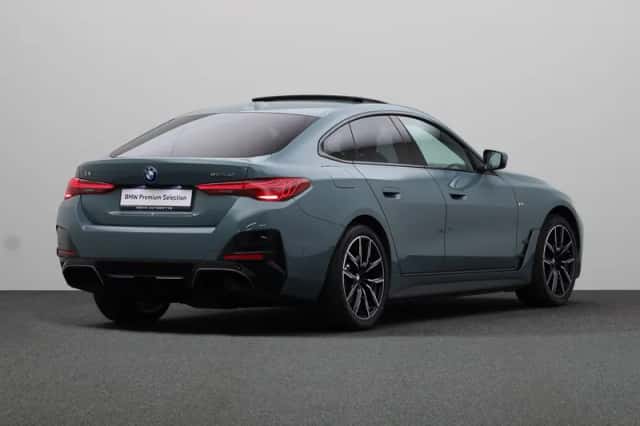 BMW i4 (2025) thumbnail 2