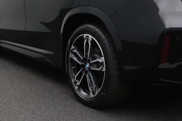 BMW X1 (2025) thumbnail 5