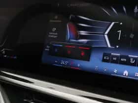 BMW X7 (2025) thumbnail 24