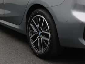 BMW 2-Serie (2024) thumbnail 5