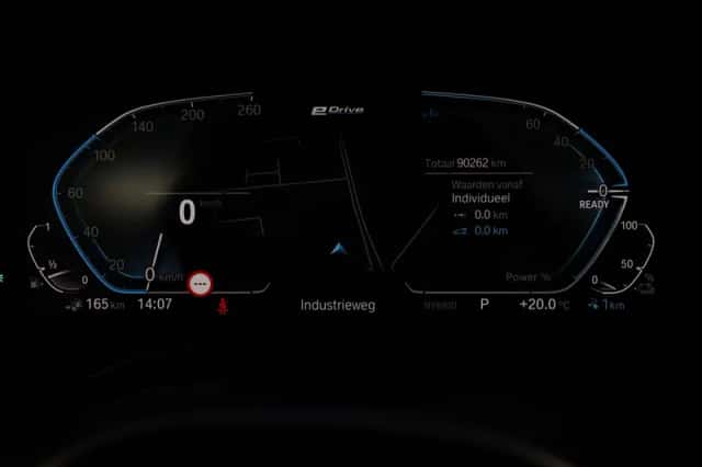 BMW X3 (2023) thumbnail 2