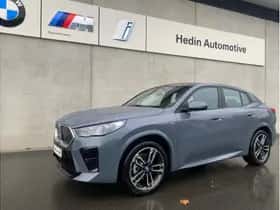 BMW iX2 (2025) thumbnail 17