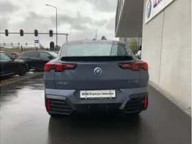 BMW iX2 (2025) thumbnail 3