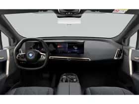 BMW iX (2024) thumbnail 2