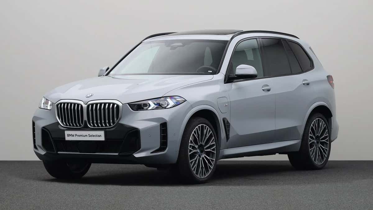 BMW X5 (2025) — foto 1