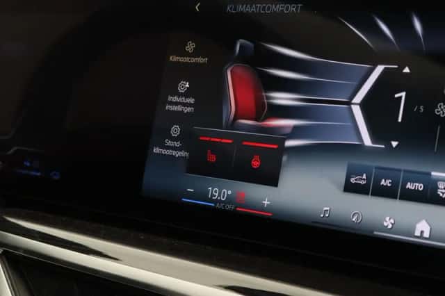BMW X5 (2025) thumbnail 5