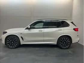 BMW X5 (2021) thumbnail 2