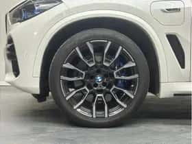 BMW X5 (2021) thumbnail 15